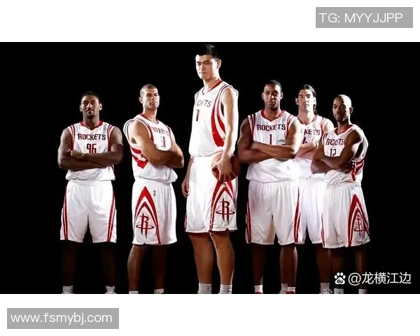 武汉篮球队实力之争引发热议球迷观点各异的背后故事